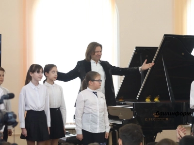 Дмитрий Маликов в Уфе восхитился уровнем мастерства юных музыкантов